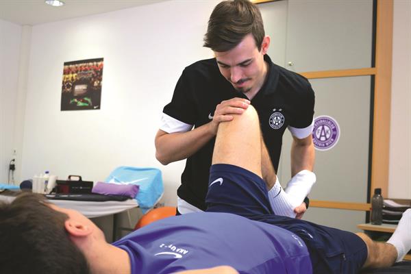 Austria Wien: Florian Metz wird Physiotherapeut bei den Profis - Bild © Austria Wien Florian Metz, Austria Wien, #faklive
