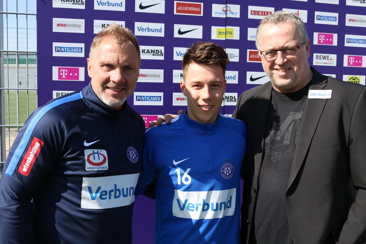 FK Austria Wien - 201617 - Vertragsverlängerung von Dominik Prokop