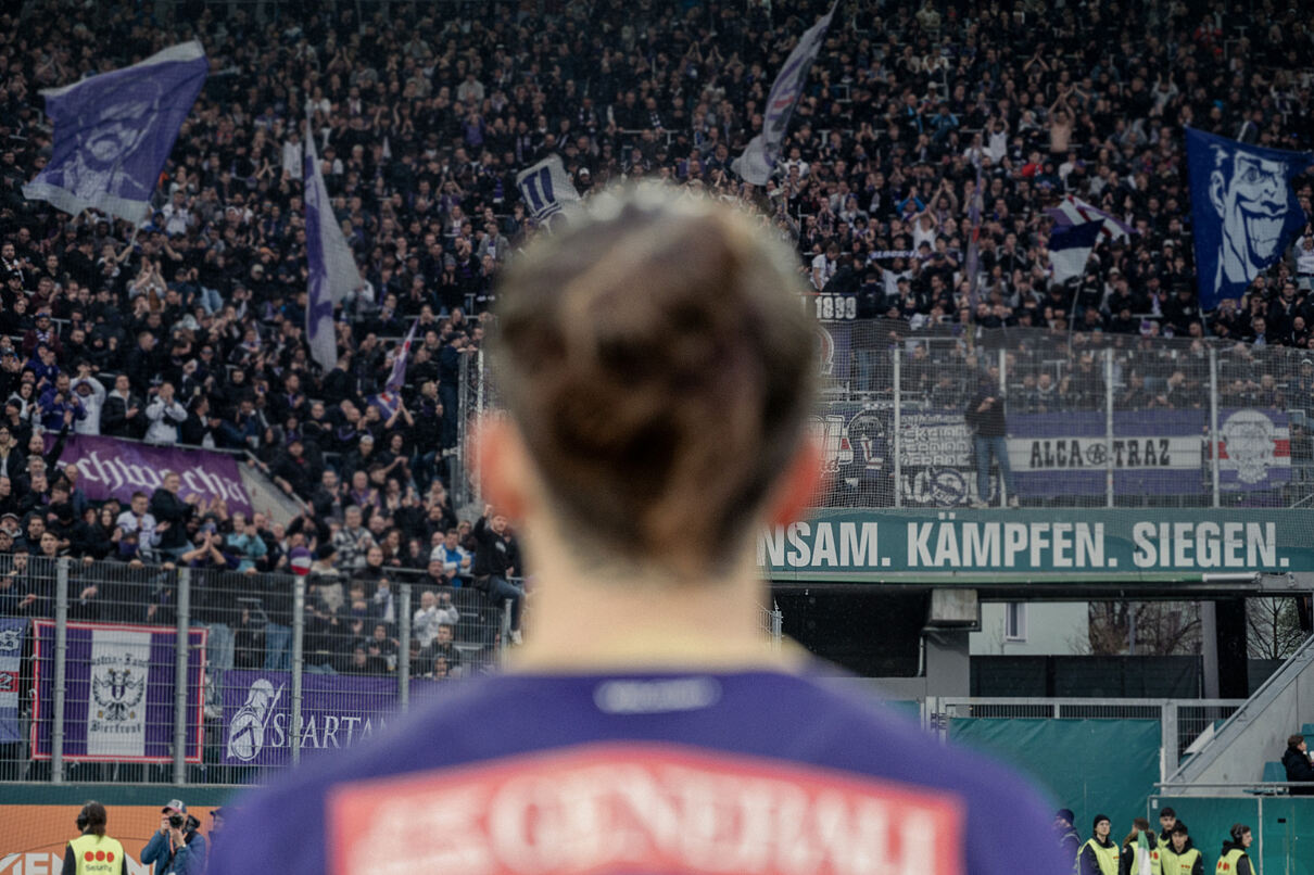Derby-ausverkauft