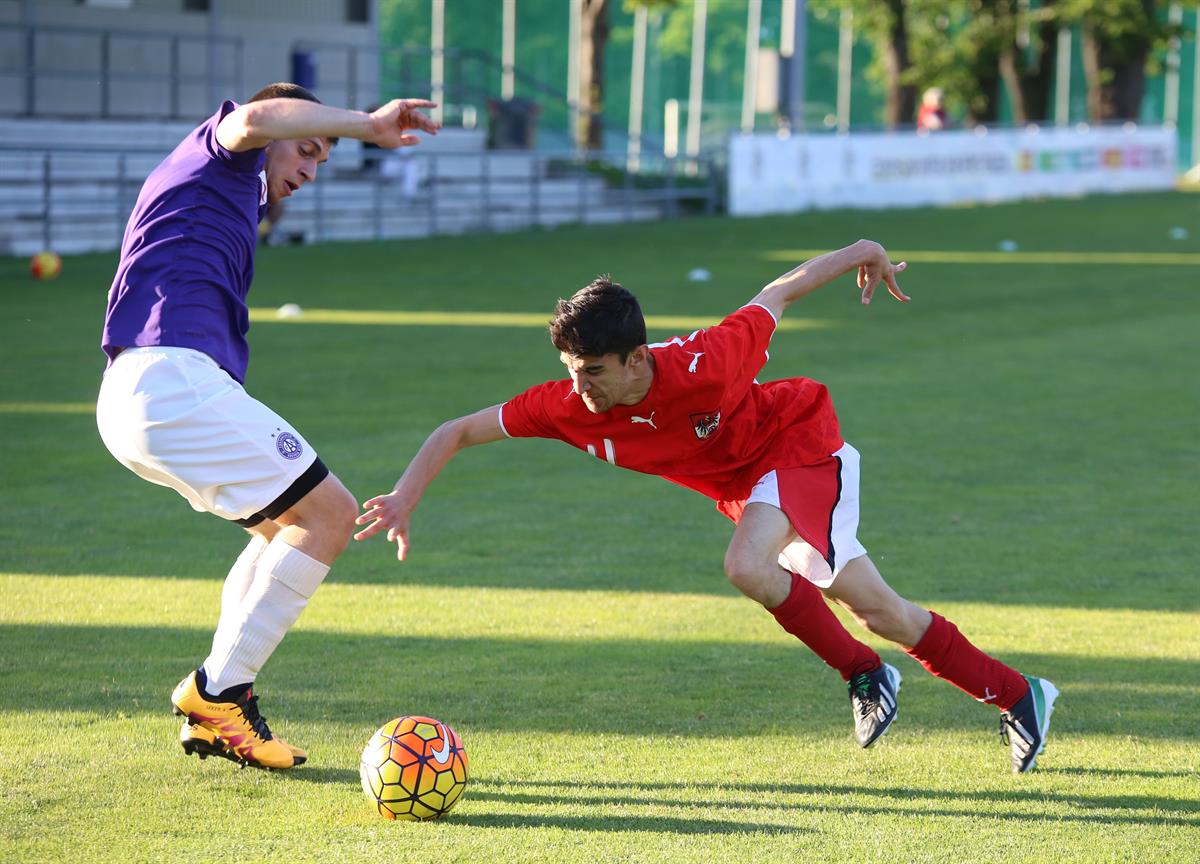 1. Spiel der Special Violets gegen die CP-Nationalmannschaft