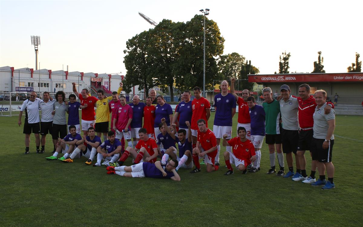 1. Spiel der Special Violets gegen die CP-Nationalmannschaft