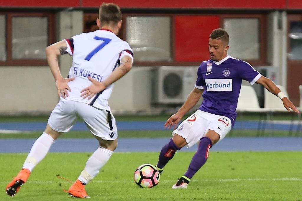 Lucas Venuto gegen FK Kukesi